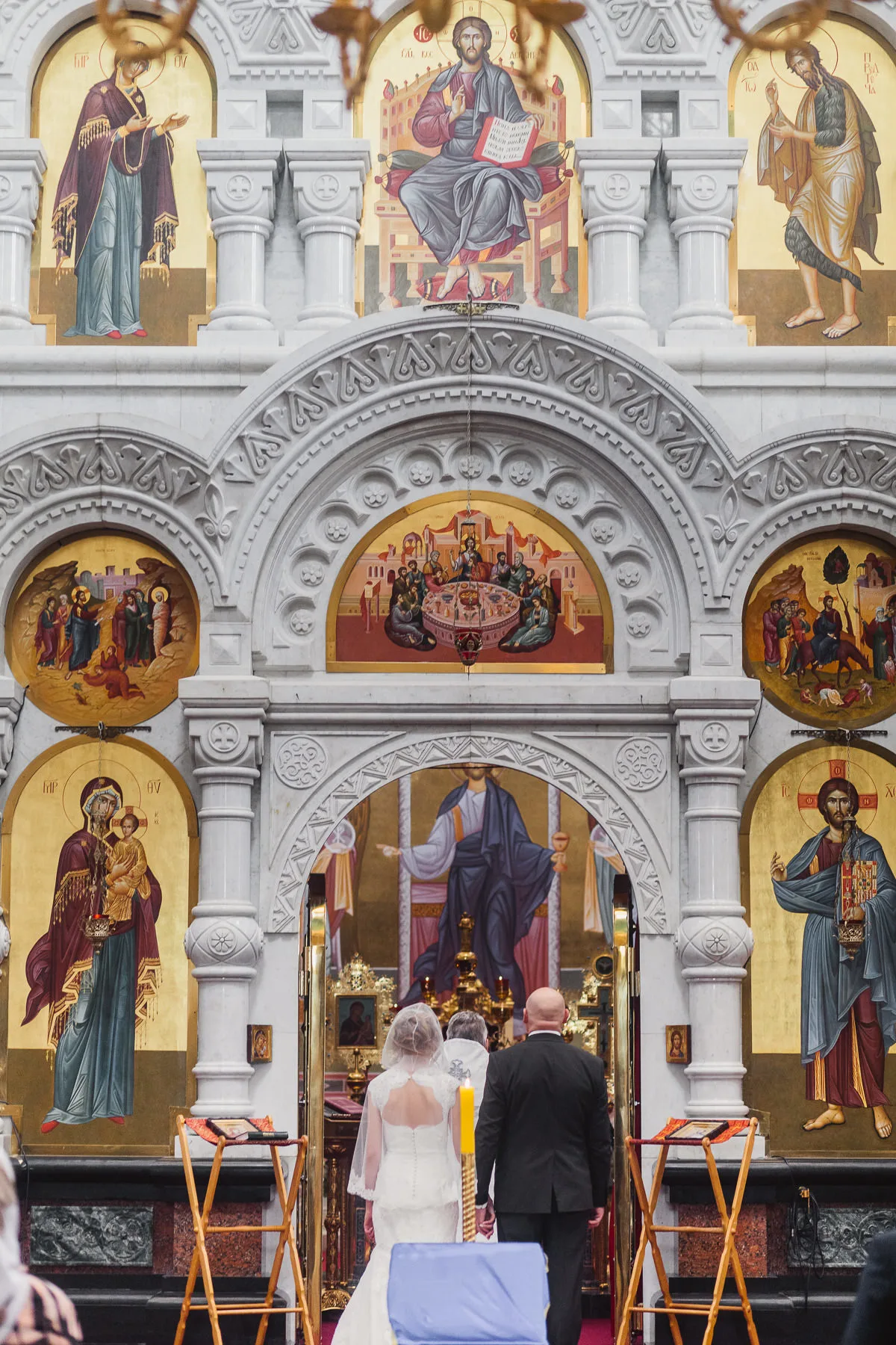 A Church Wedding Ceremony photographed by Anton Matveev