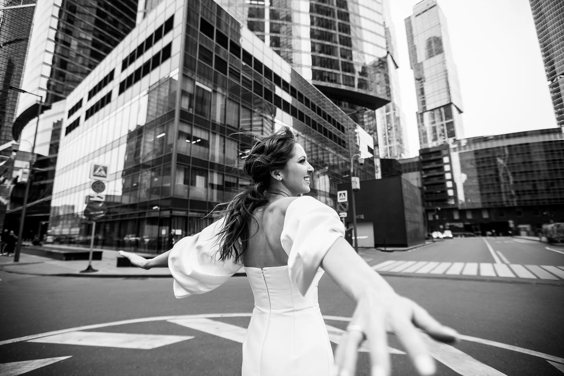 D & I Wedding at Birds Moscow City photographed by Anton Matveev