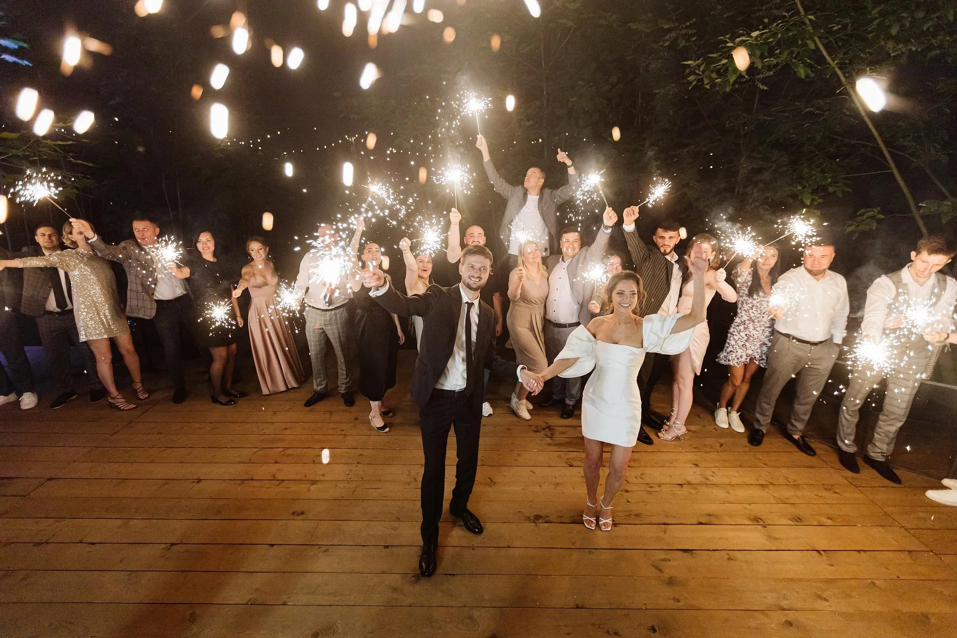 D & I Wedding at Birds Moscow City photographed by Anton Matveev