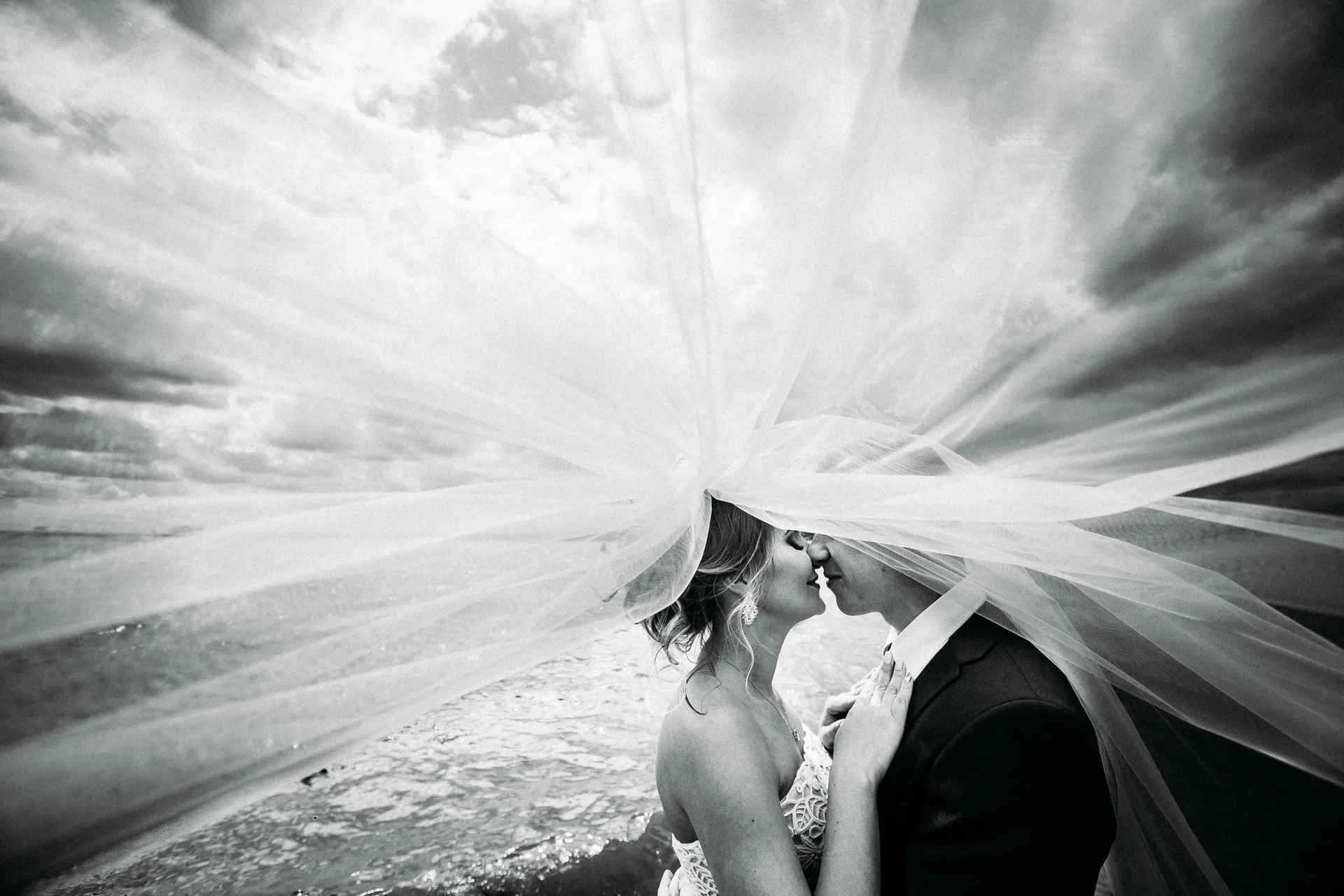 Dasha & Pasha - A Saint Petersburg Wedding photographed by Anton Matveev