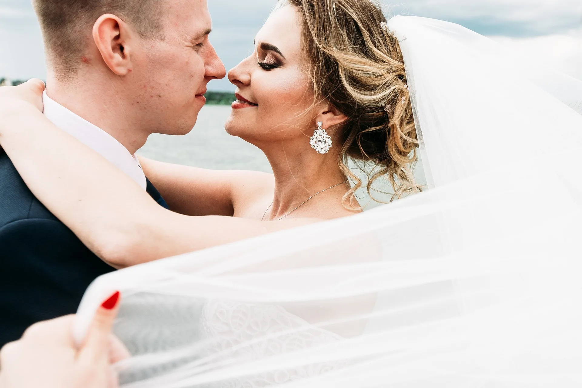 Dasha & Pasha - A Saint Petersburg Wedding photographed by Anton Matveev