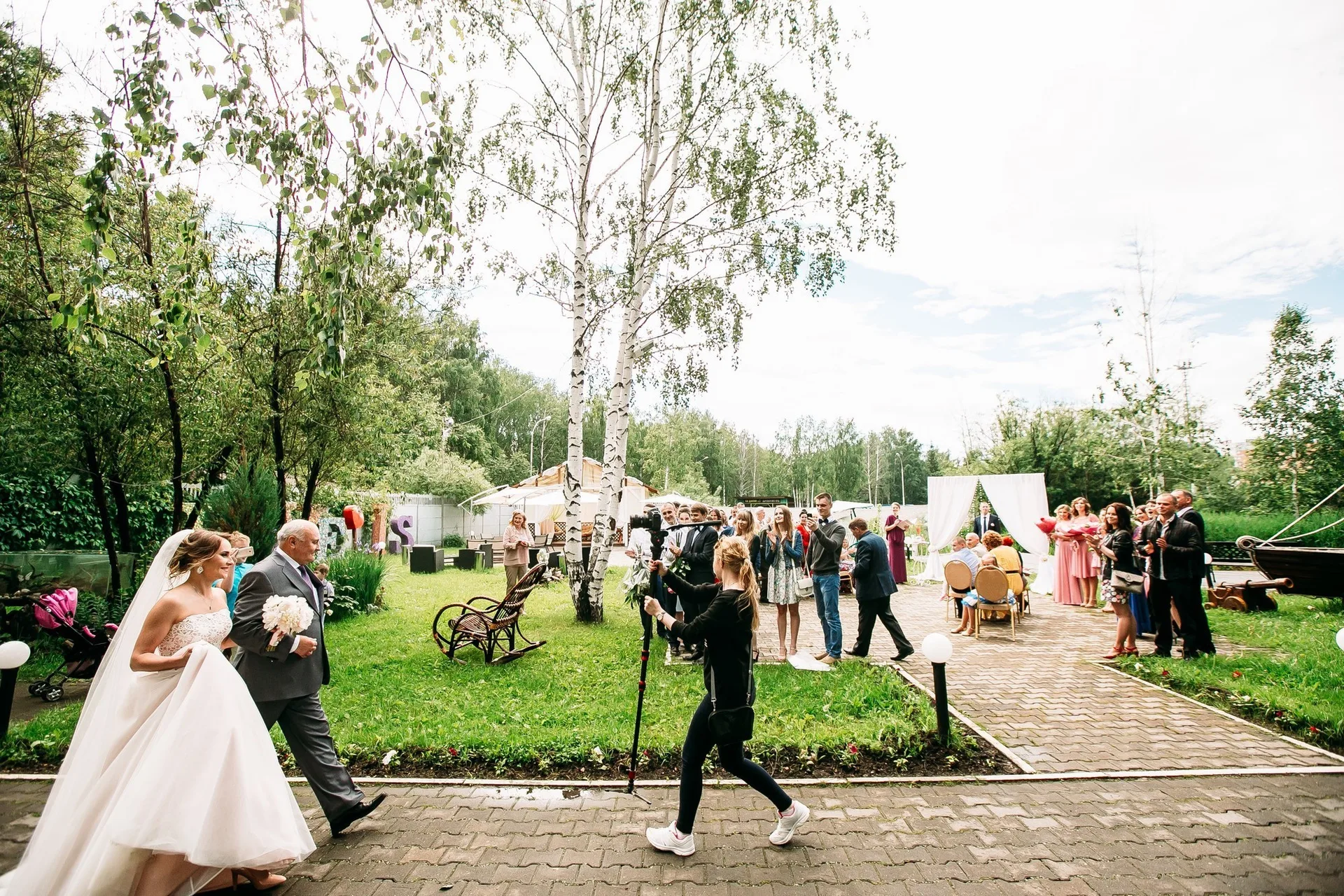 Dasha & Pasha - A Saint Petersburg Wedding photographed by Anton Matveev