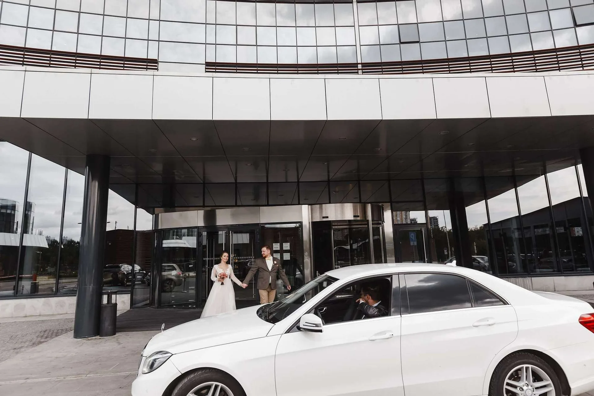 Dima & Zhenya - A Hyatt Wedding photographed by Anton Matveev