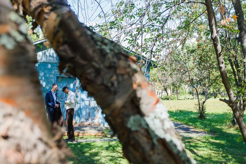 Dmitriy & Oksana - A Yekaterinburg Wedding photographed by Anton Matveev