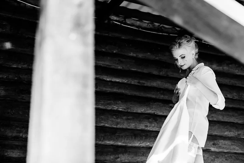 Dmitriy & Oksana - A Yekaterinburg Wedding photographed by Anton Matveev