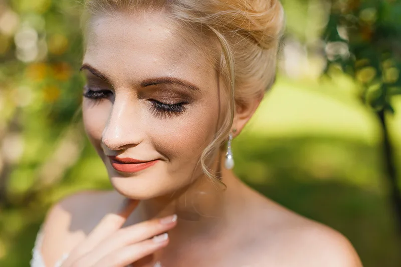 Dmitriy & Oksana - A Yekaterinburg Wedding photographed by Anton Matveev
