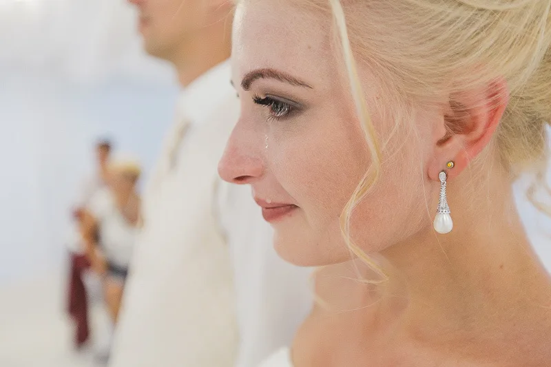 Dmitriy & Oksana - A Yekaterinburg Wedding photographed by Anton Matveev