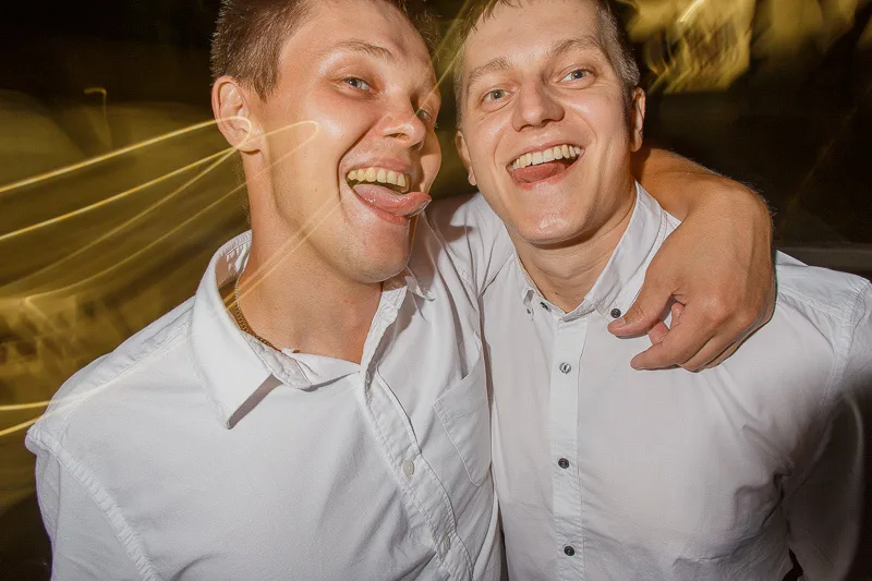 Dmitriy & Oksana - A Yekaterinburg Wedding photographed by Anton Matveev