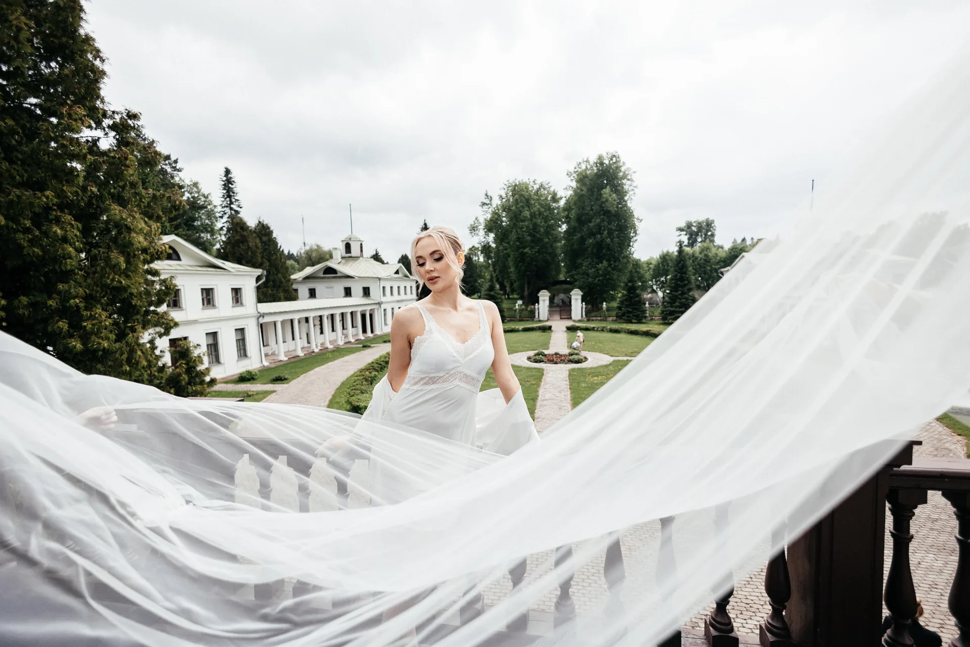 E & S Wedding photographed by Anton Matveev