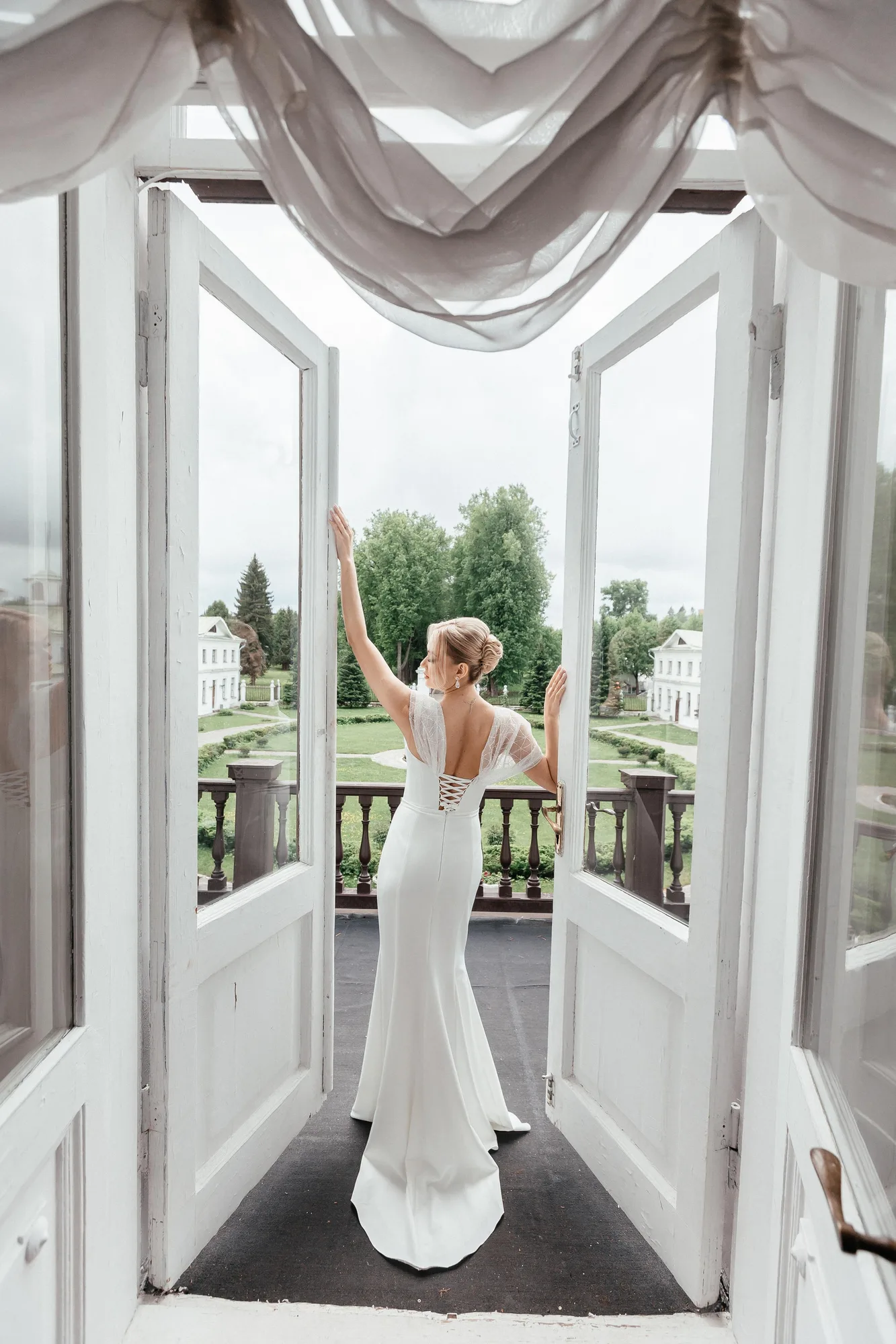 E & S Wedding photographed by Anton Matveev