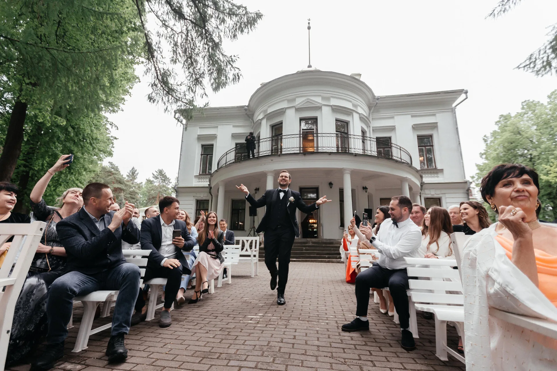 E & S Wedding photographed by Anton Matveev