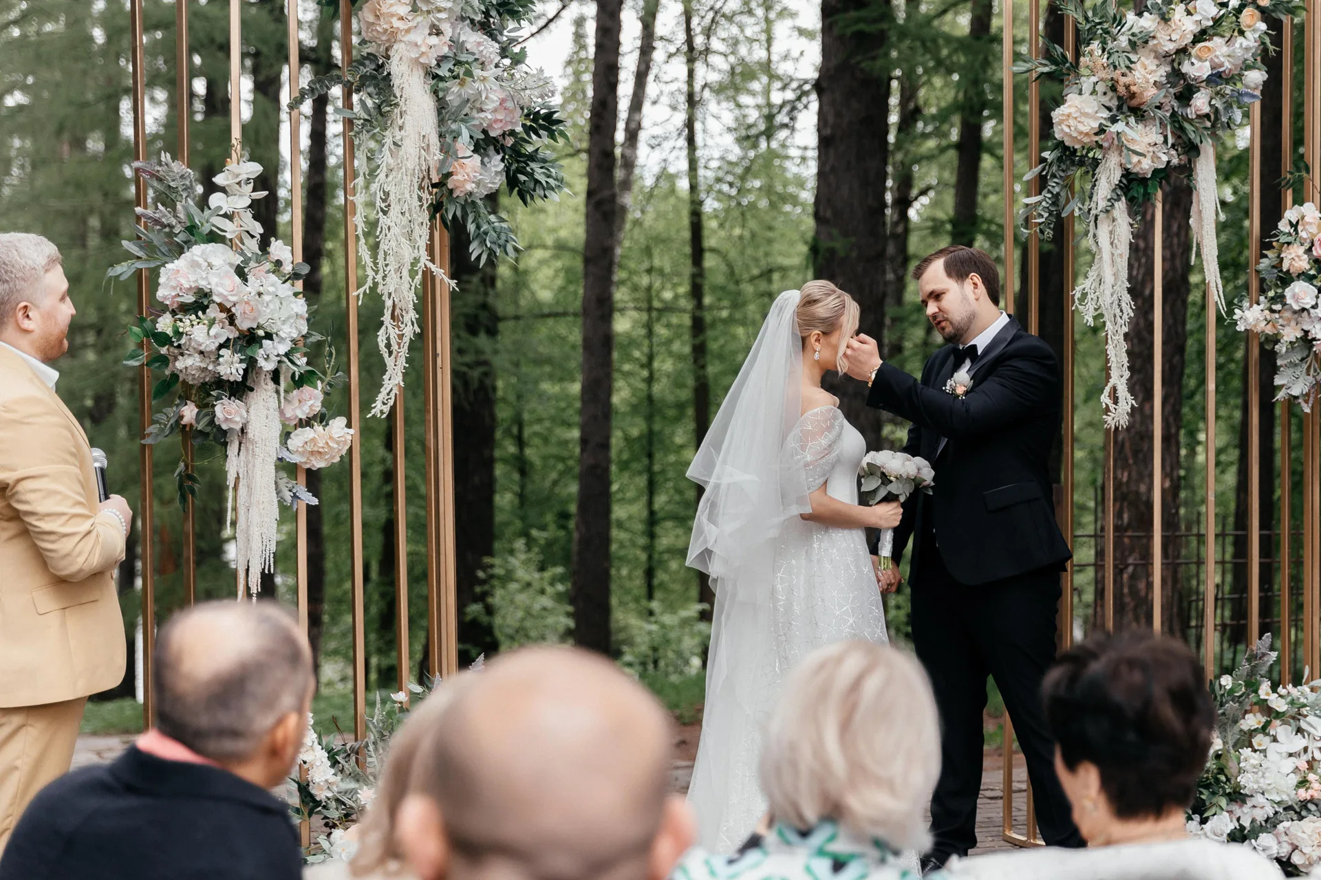 E & S Wedding photographed by Anton Matveev