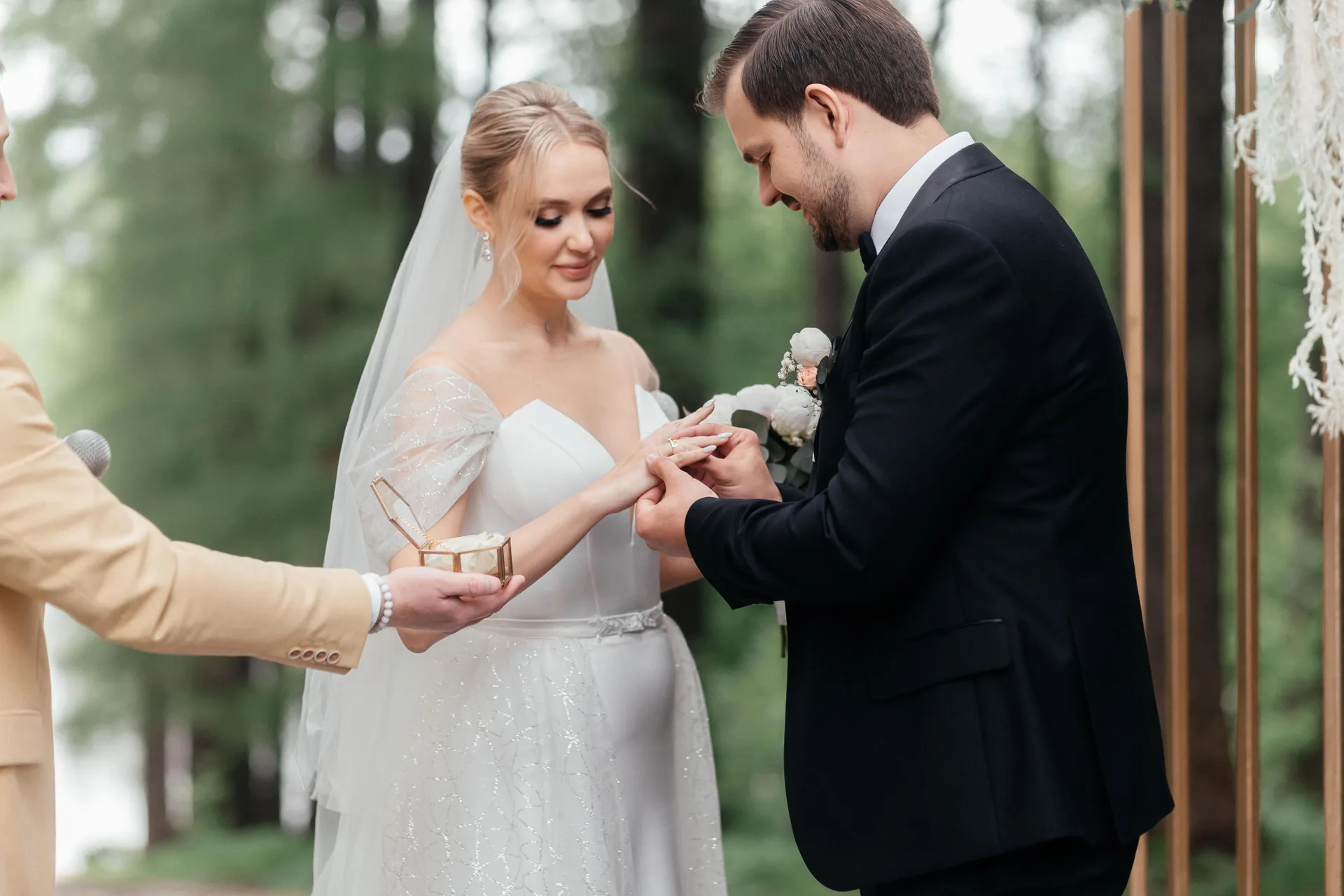 E & S Wedding photographed by Anton Matveev
