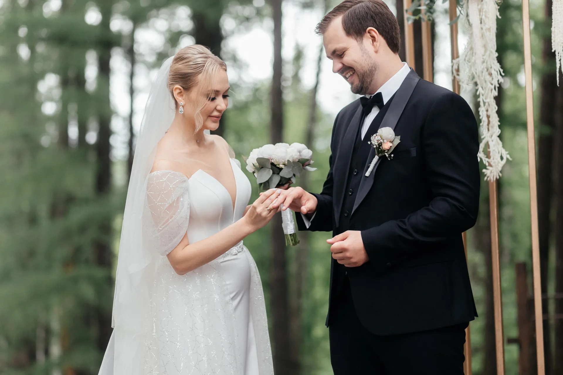 E & S Wedding photographed by Anton Matveev
