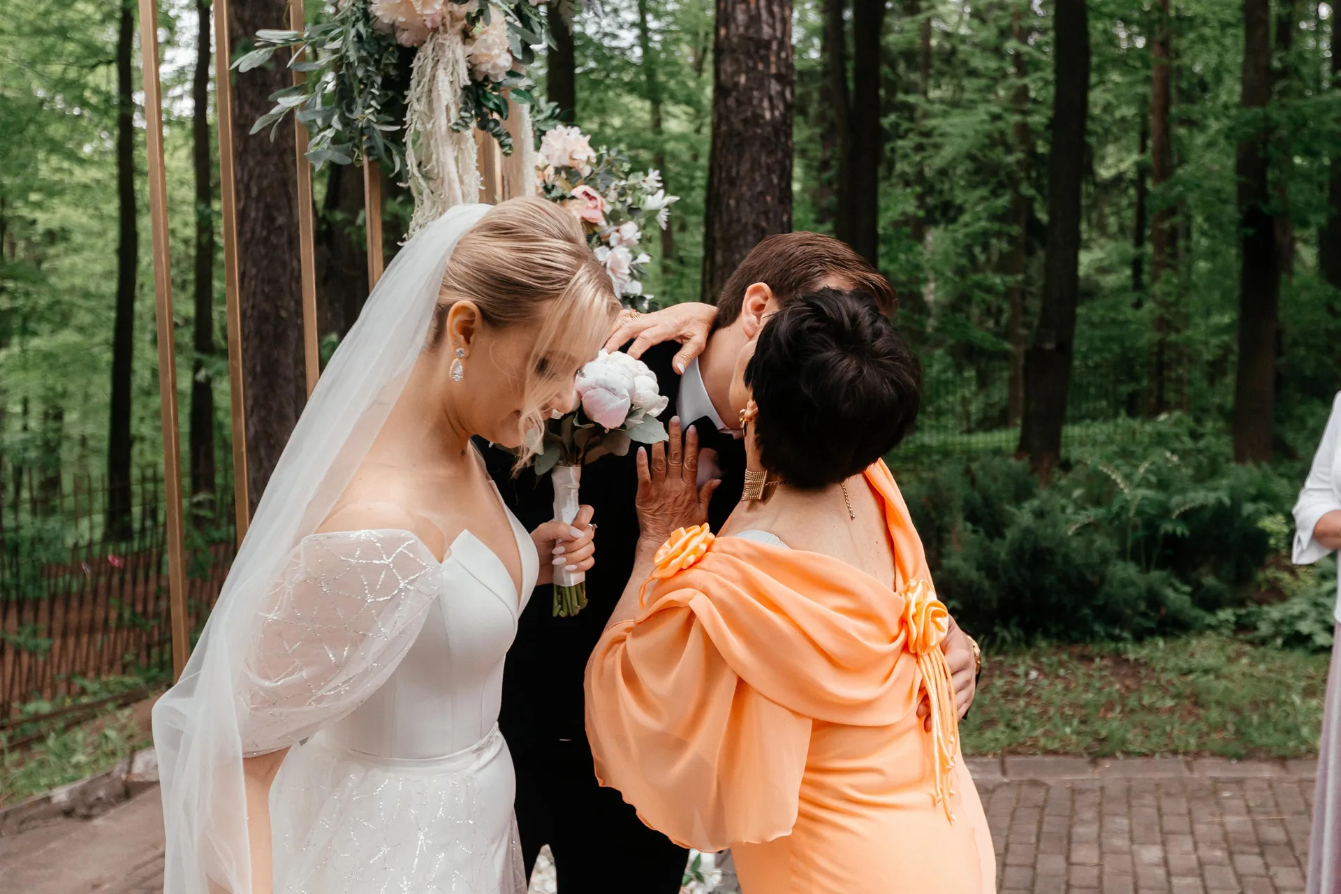 E & S Wedding photographed by Anton Matveev
