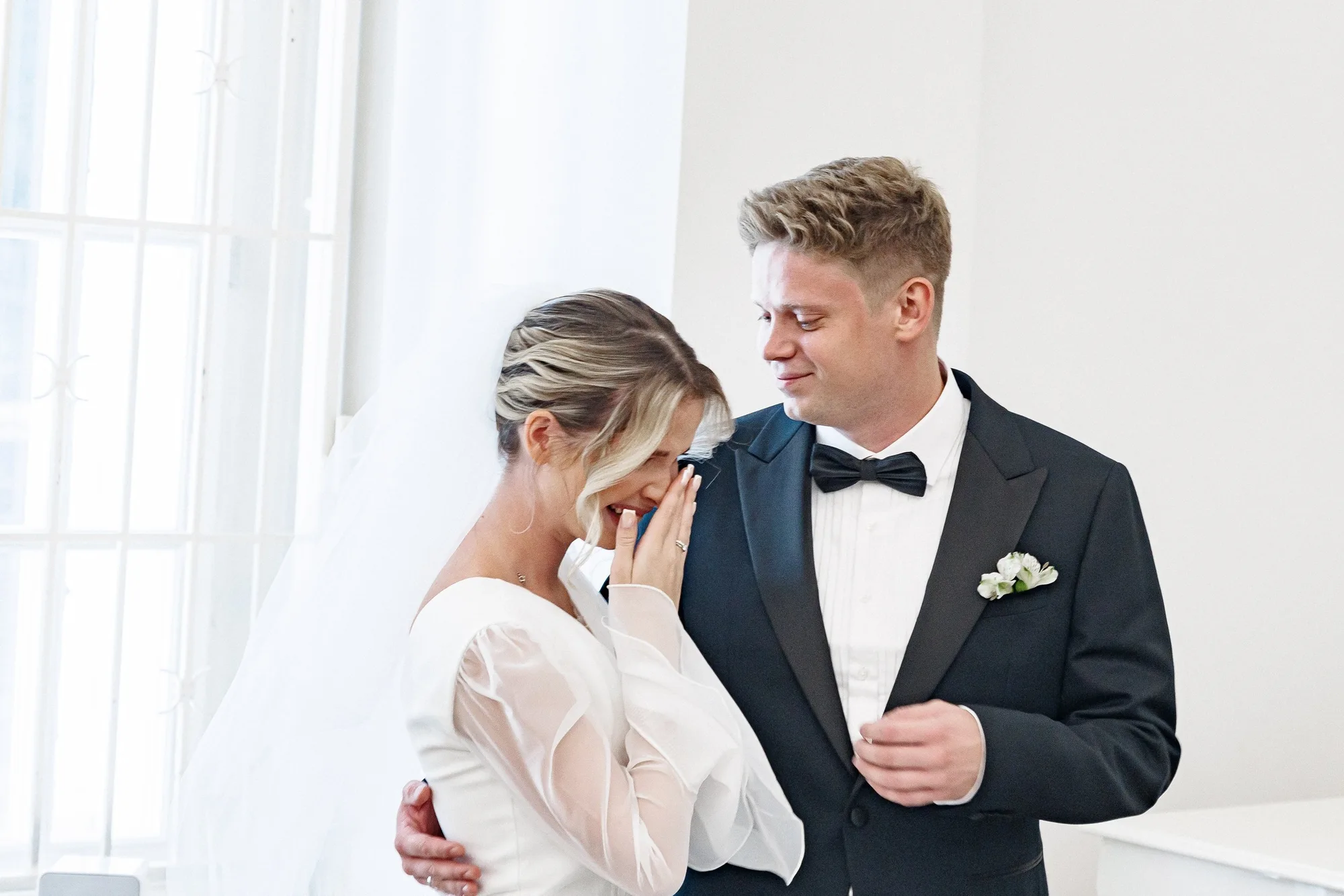 Intimate family wedding photograph of Egor and Ekaterina by Anton Matveev