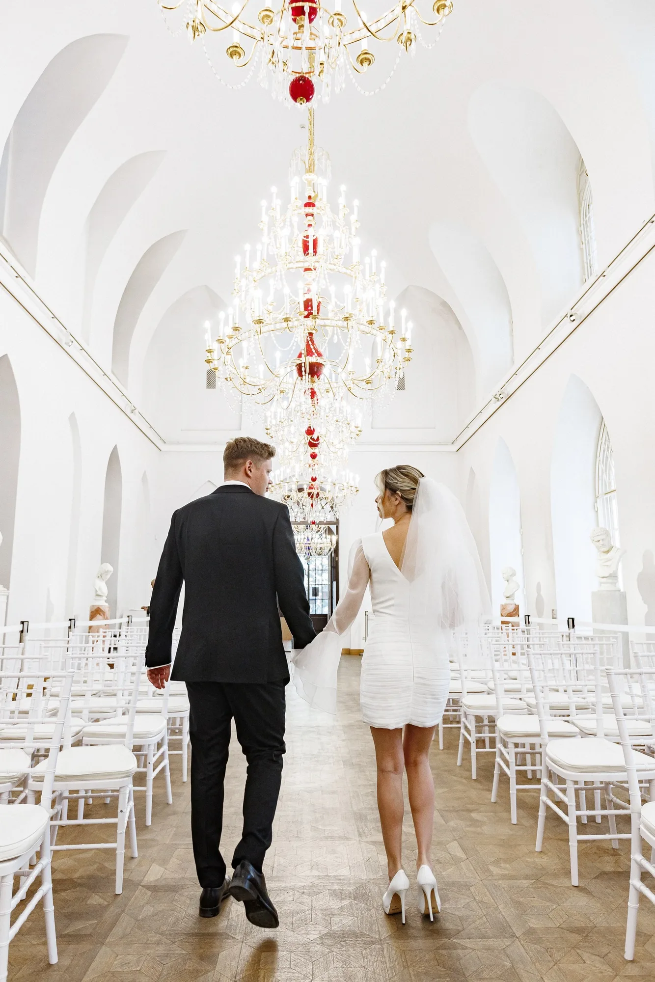 Intimate family wedding photograph of Egor and Ekaterina by Anton Matveev