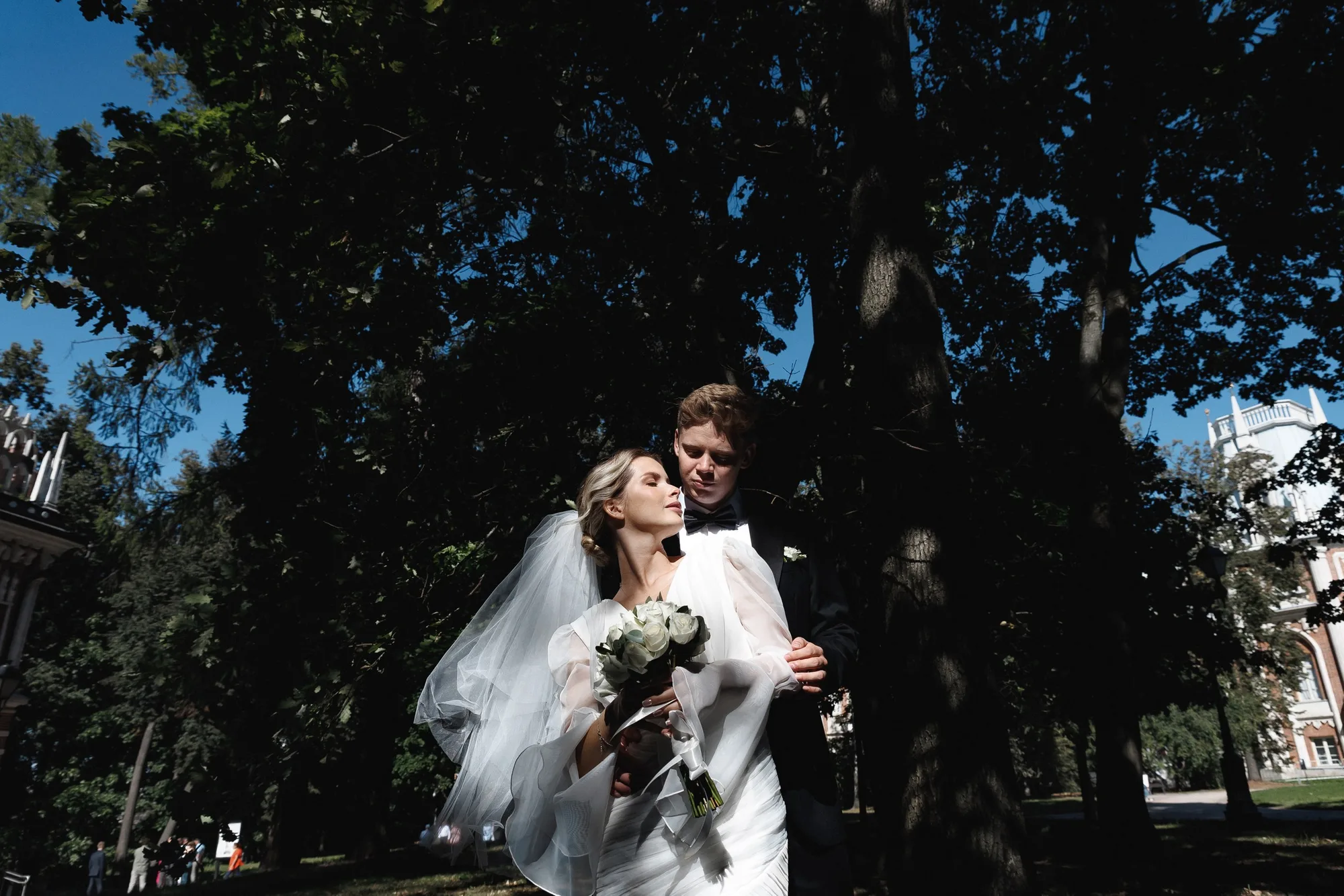 Intimate family wedding photograph of Egor and Ekaterina by Anton Matveev