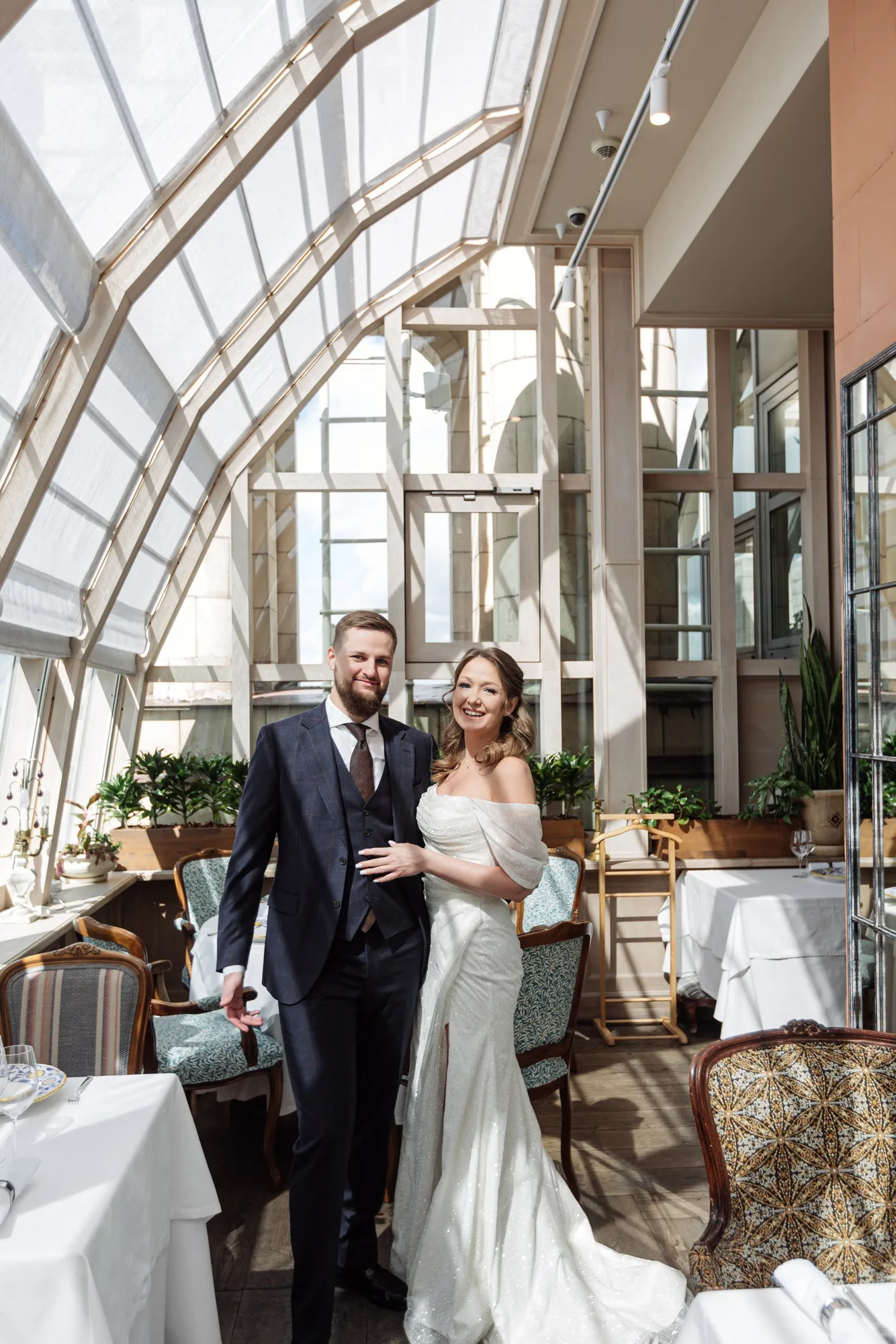 A Wedding Ceremony at Hotel Ukraina photographed by Anton Matveev