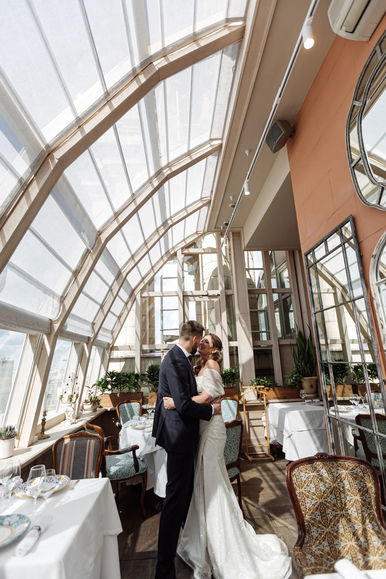 A Wedding Ceremony at Hotel Ukraina photographed by Anton Matveev