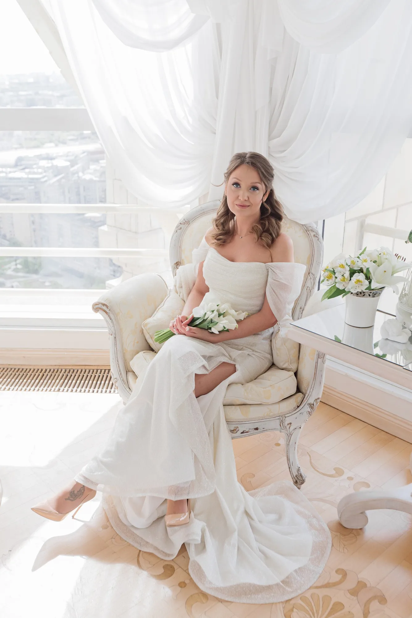 A Wedding Ceremony at Hotel Ukraina photographed by Anton Matveev