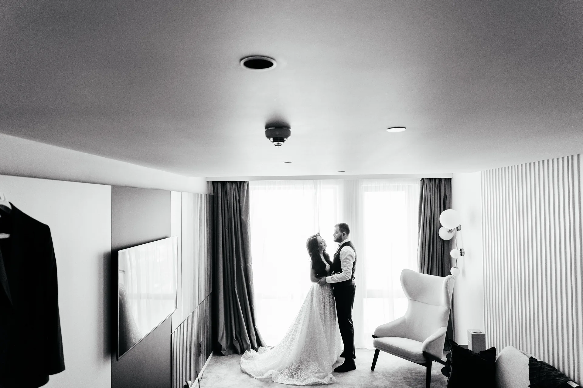 An Intimate Wedding for Two at Movenpick Hotel photographed by Anton Matveev