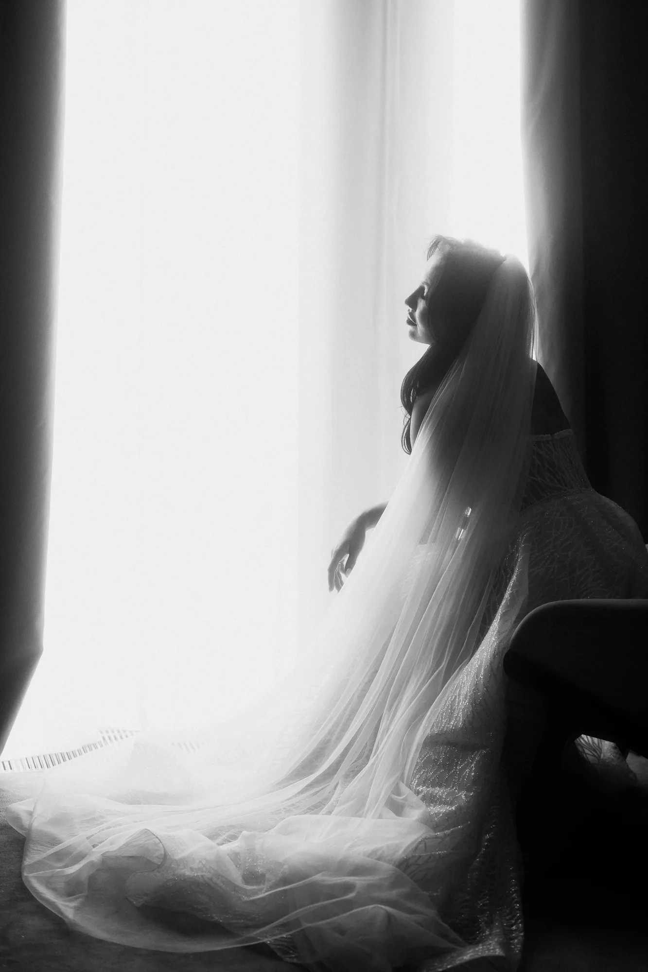 An Intimate Wedding for Two at Movenpick Hotel photographed by Anton Matveev