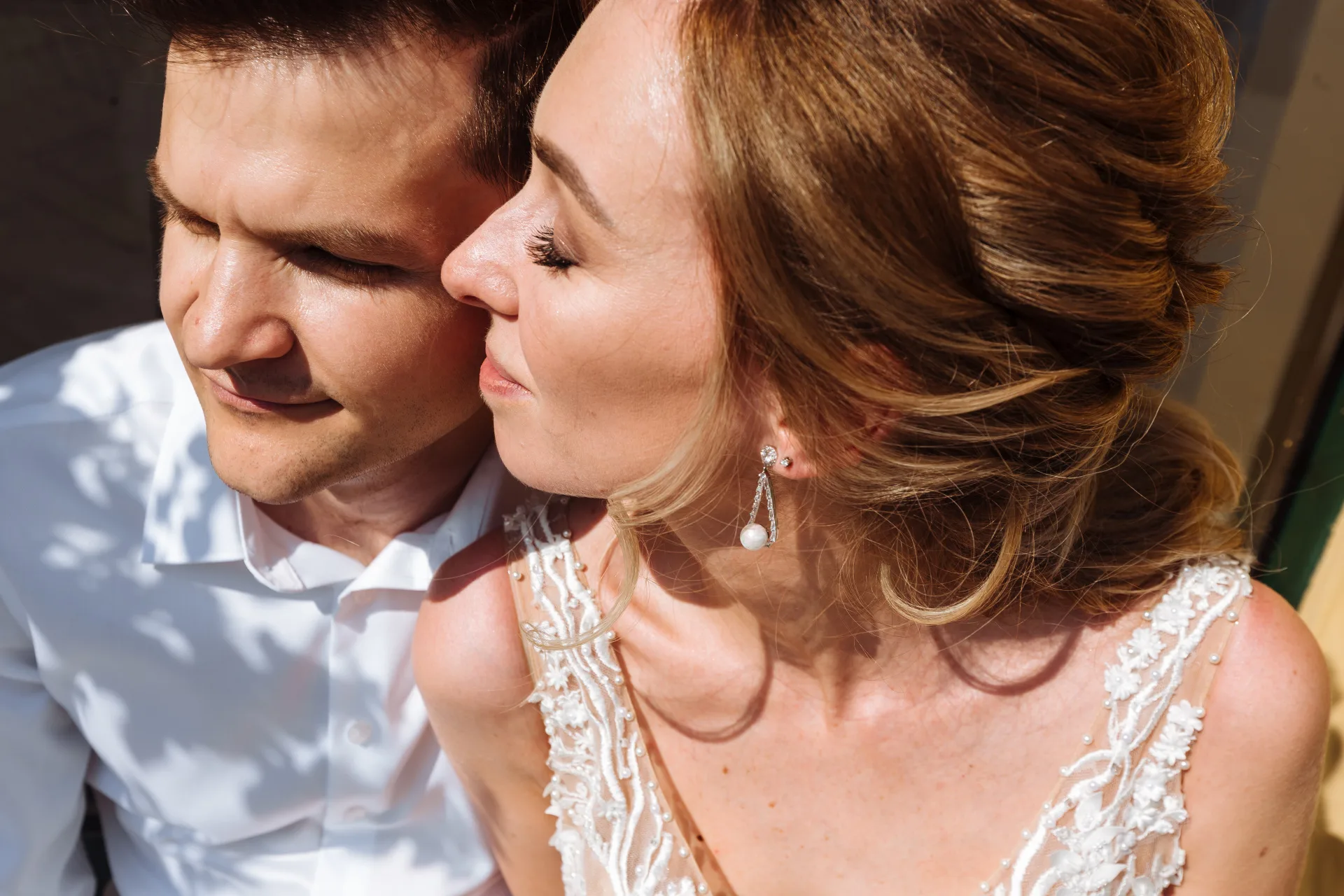 Moscow Wedding photographed by Anton Matveev