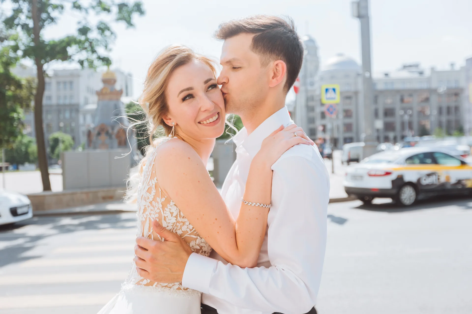 Moscow Wedding photographed by Anton Matveev