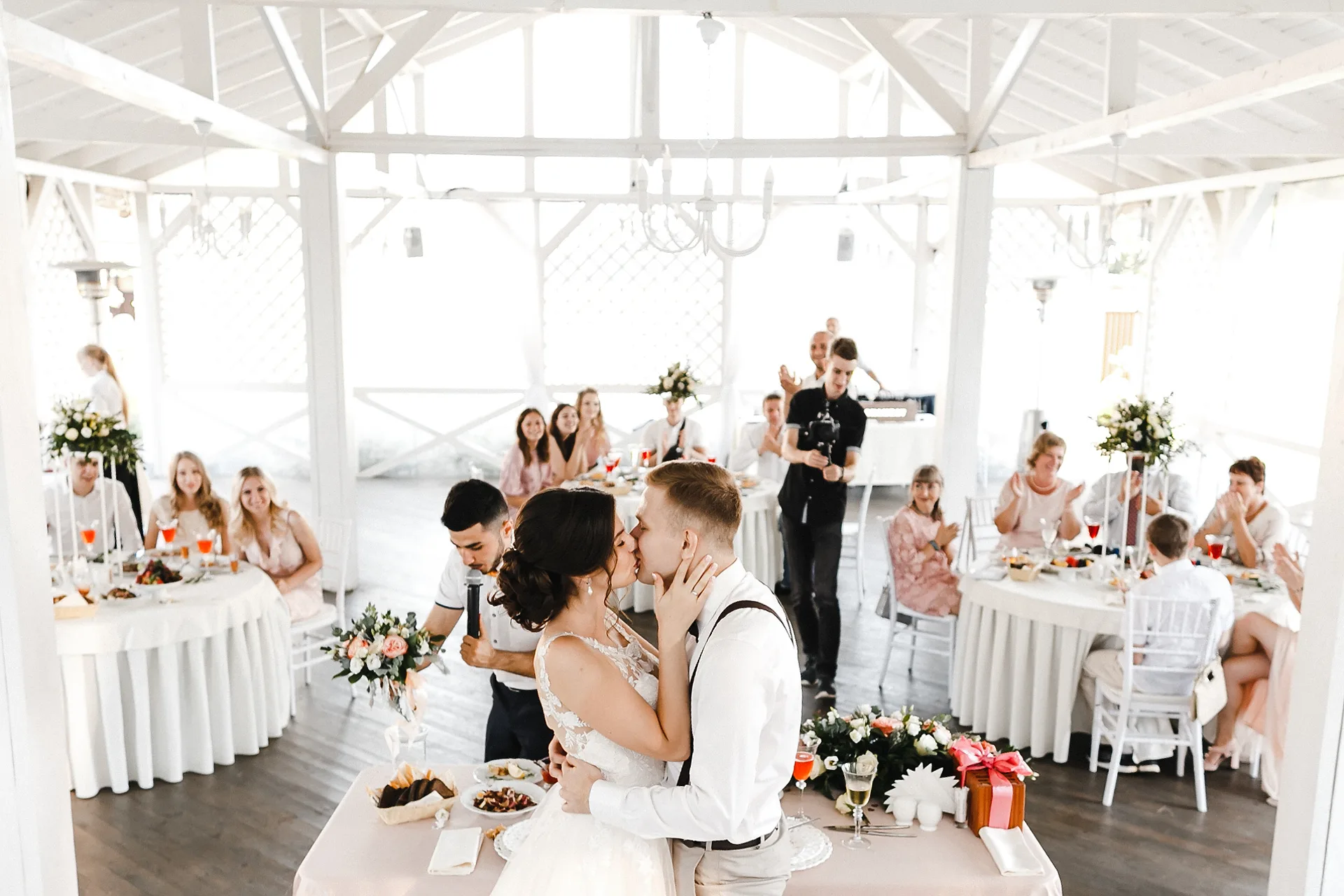 Nikita & Alyona - A Saint Petersburg Wedding photographed by Anton Matveev