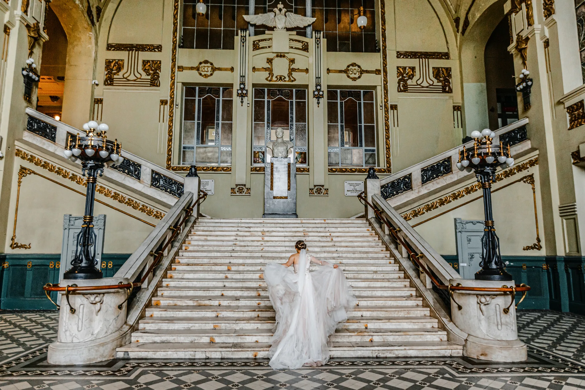 Saint Petersburg Wedding No. 1 photographed by Anton Matveev