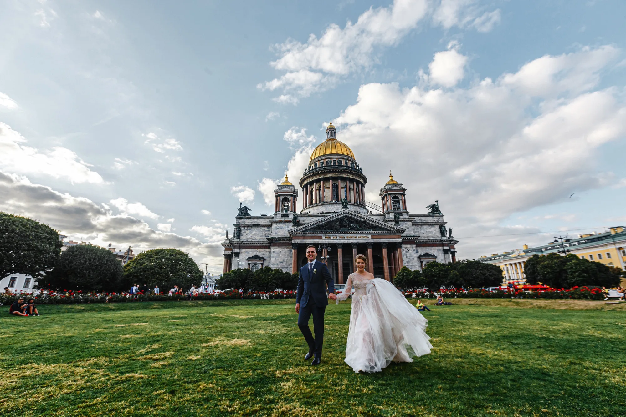 Saint Petersburg Wedding No. 1 photographed by Anton Matveev