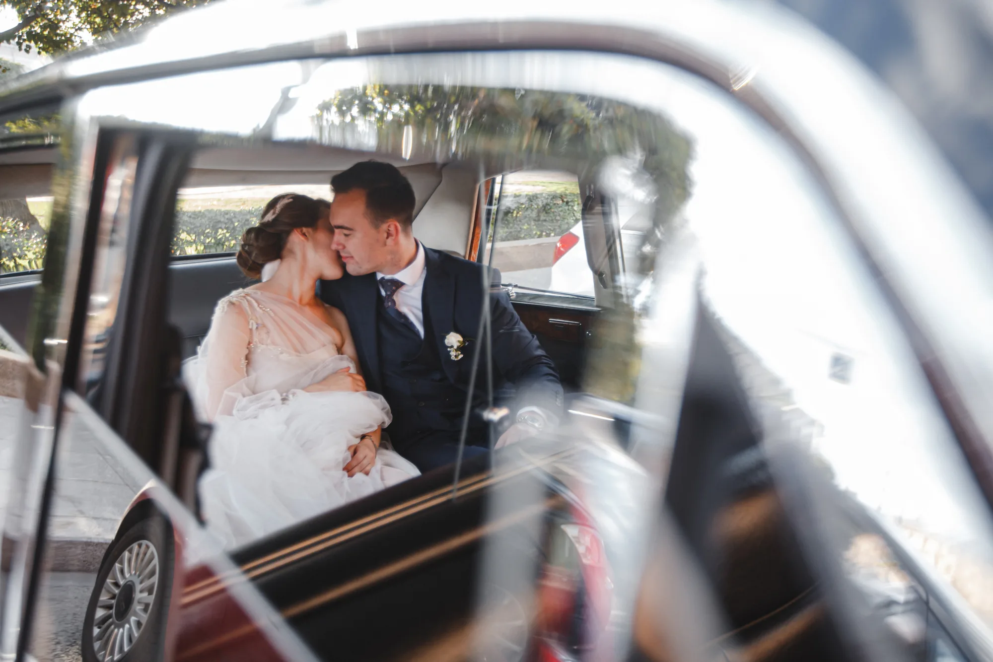 Saint Petersburg Wedding No. 1 photographed by Anton Matveev
