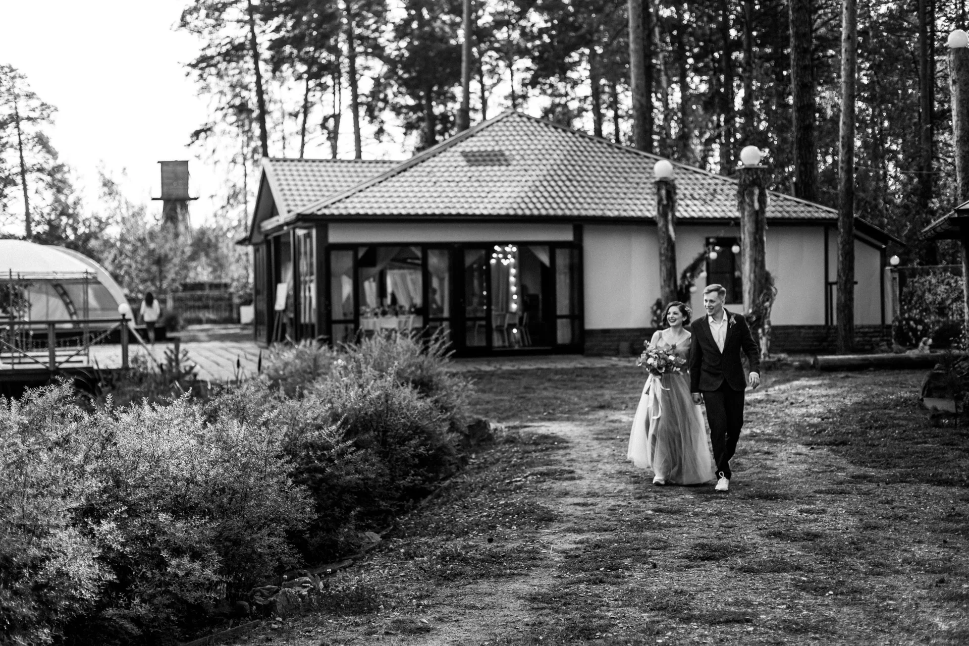 Yekaterinburg Wedding No. 1 photographed by Anton Matveev