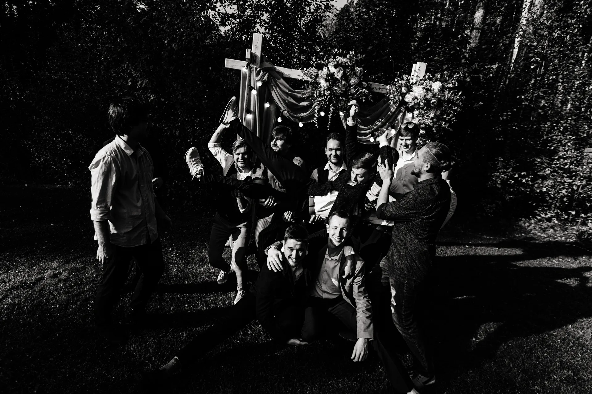 Yekaterinburg Wedding No. 1 photographed by Anton Matveev