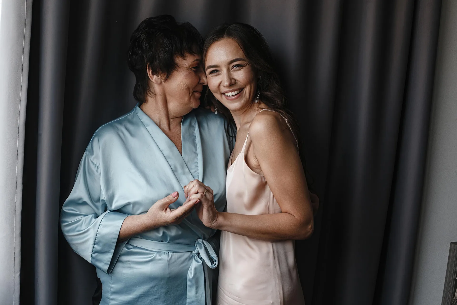 Wedding Stories from Yekaterinburg photographed by Anton Matveev