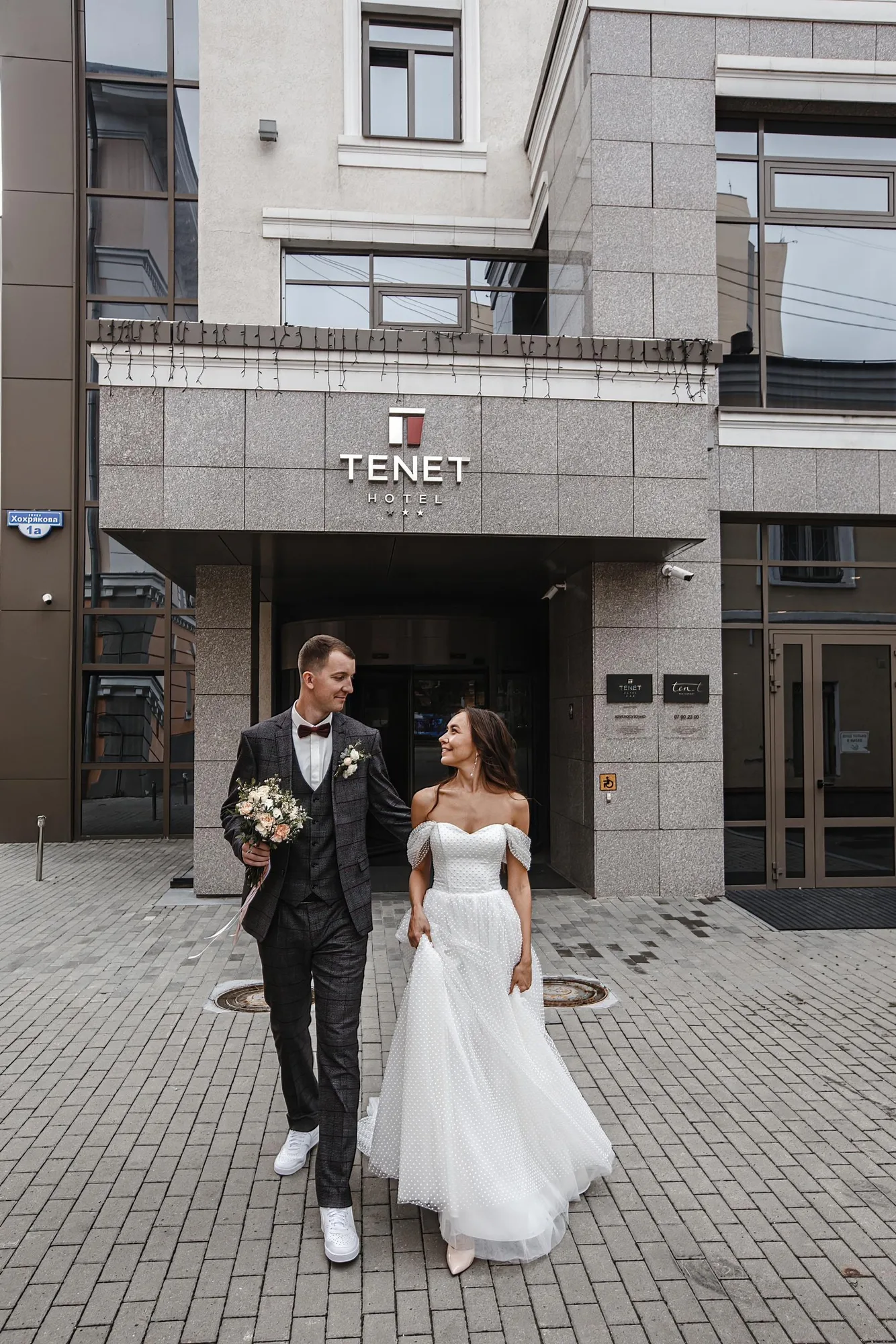 Wedding Stories from Yekaterinburg photographed by Anton Matveev