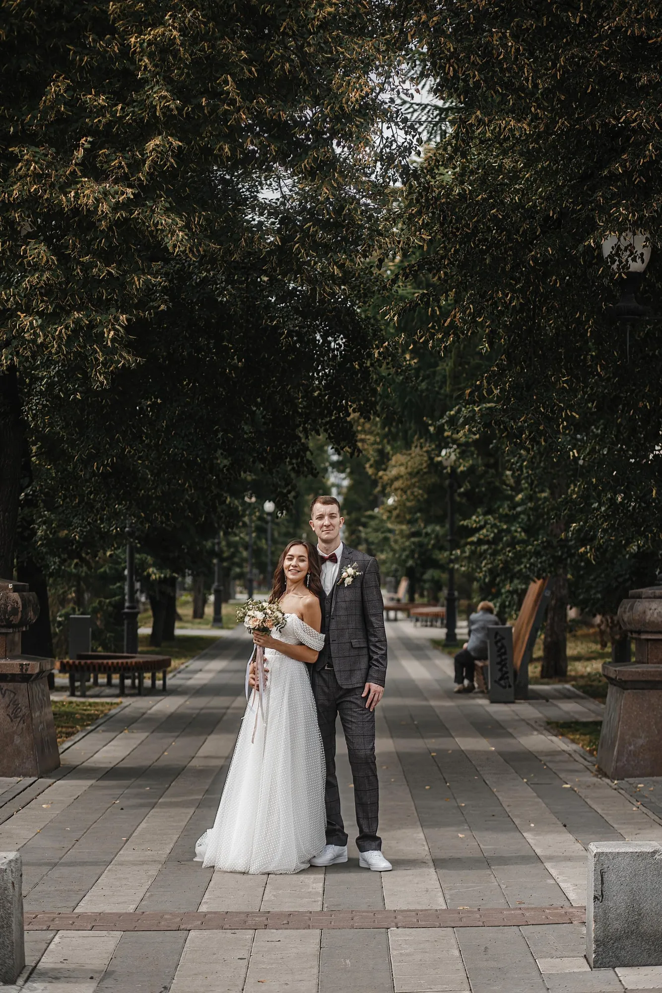 Wedding Stories from Yekaterinburg photographed by Anton Matveev