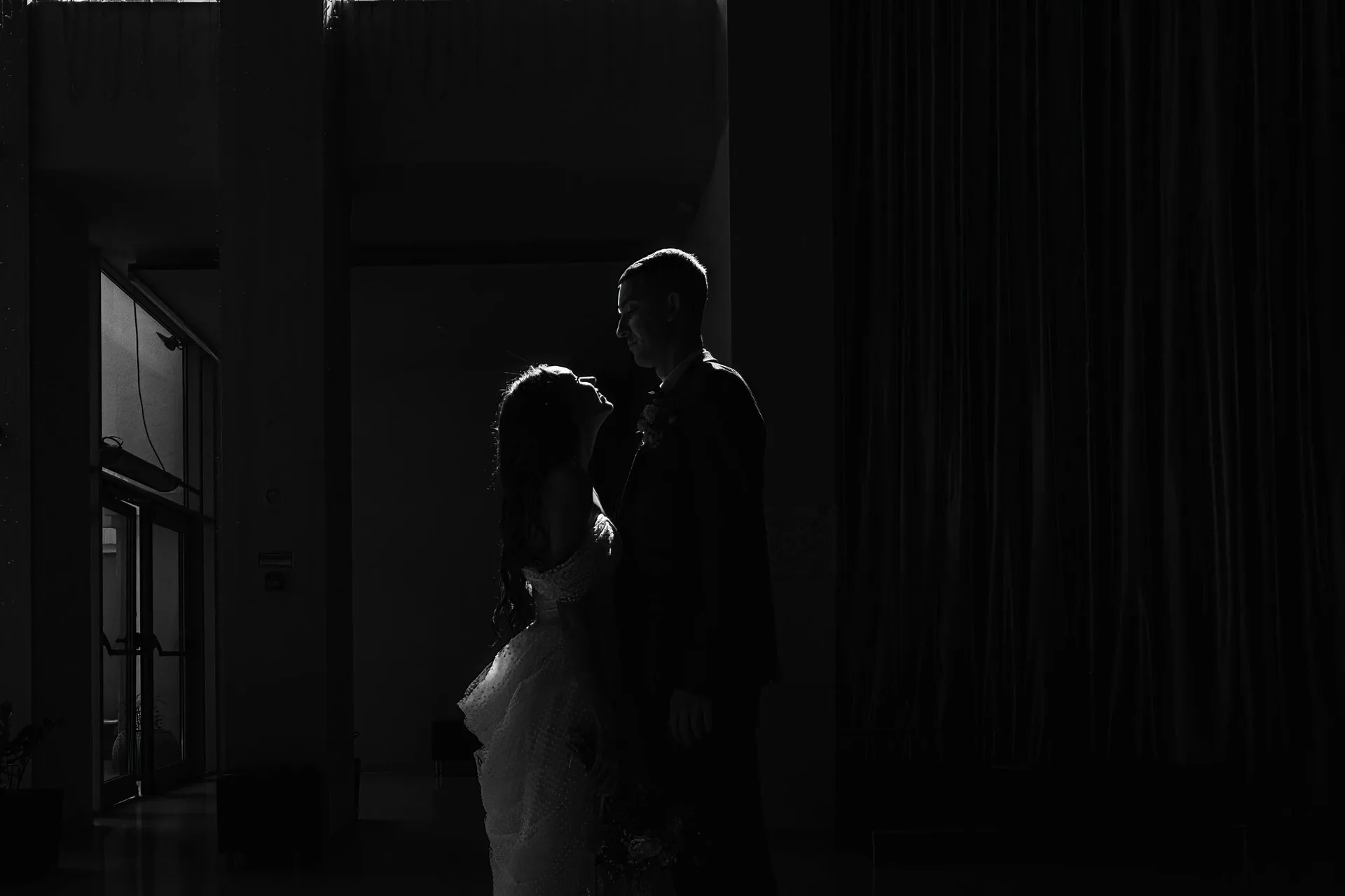 Wedding Stories from Yekaterinburg photographed by Anton Matveev