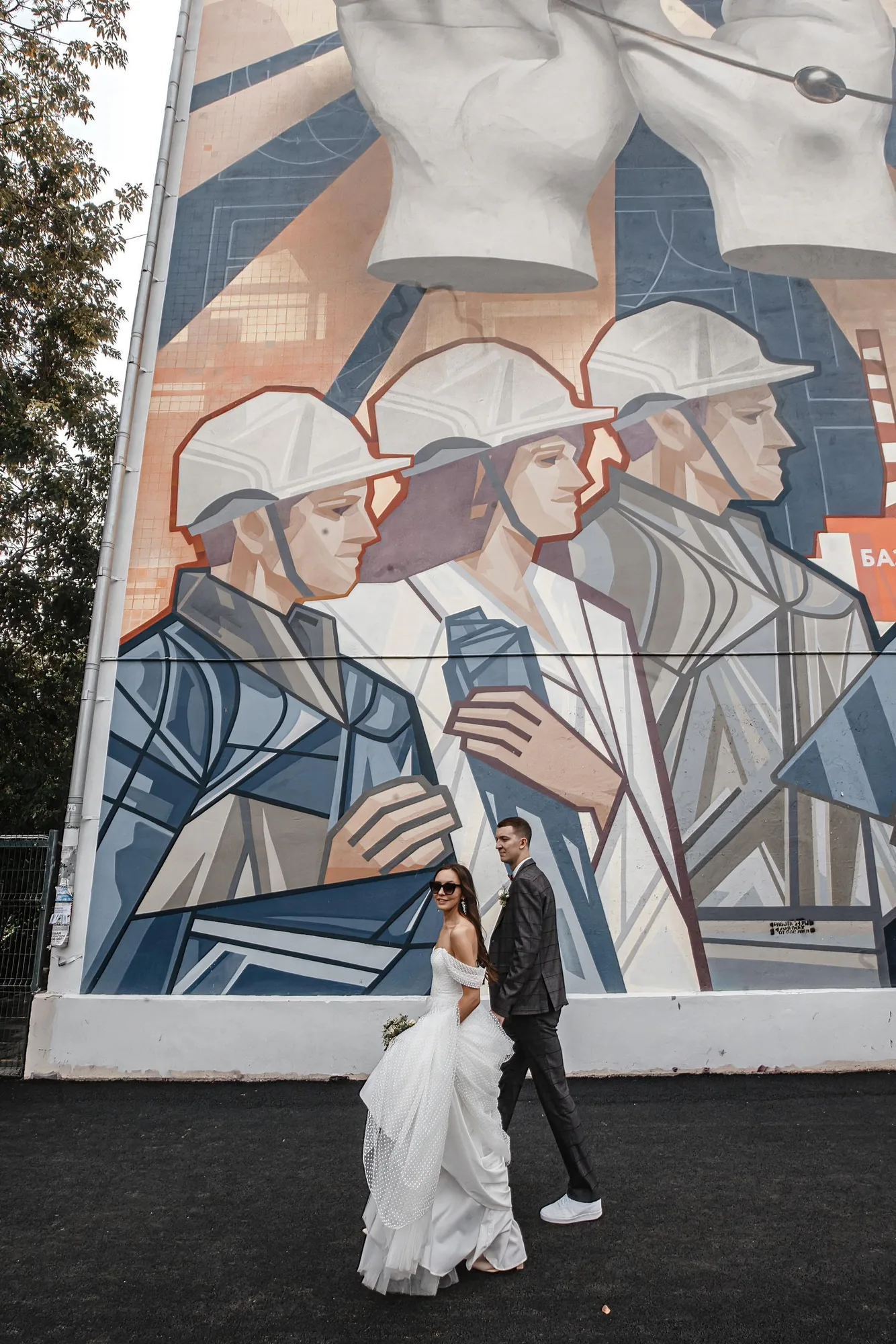 Wedding Stories from Yekaterinburg photographed by Anton Matveev