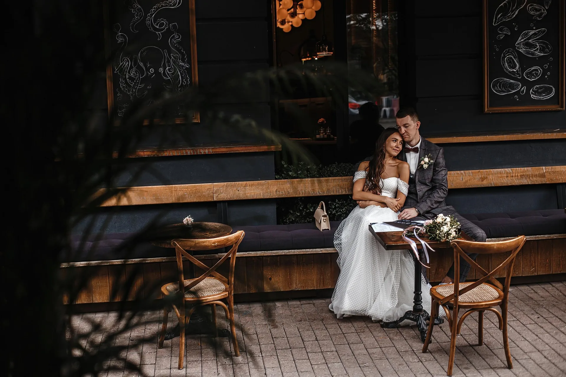 Wedding Stories from Yekaterinburg photographed by Anton Matveev