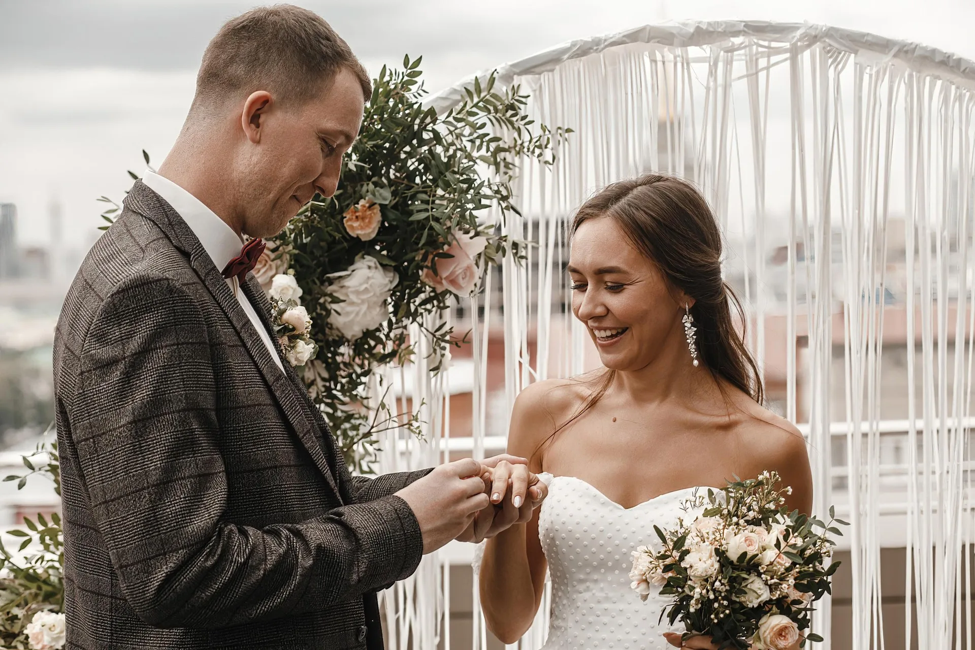Wedding Stories from Yekaterinburg photographed by Anton Matveev