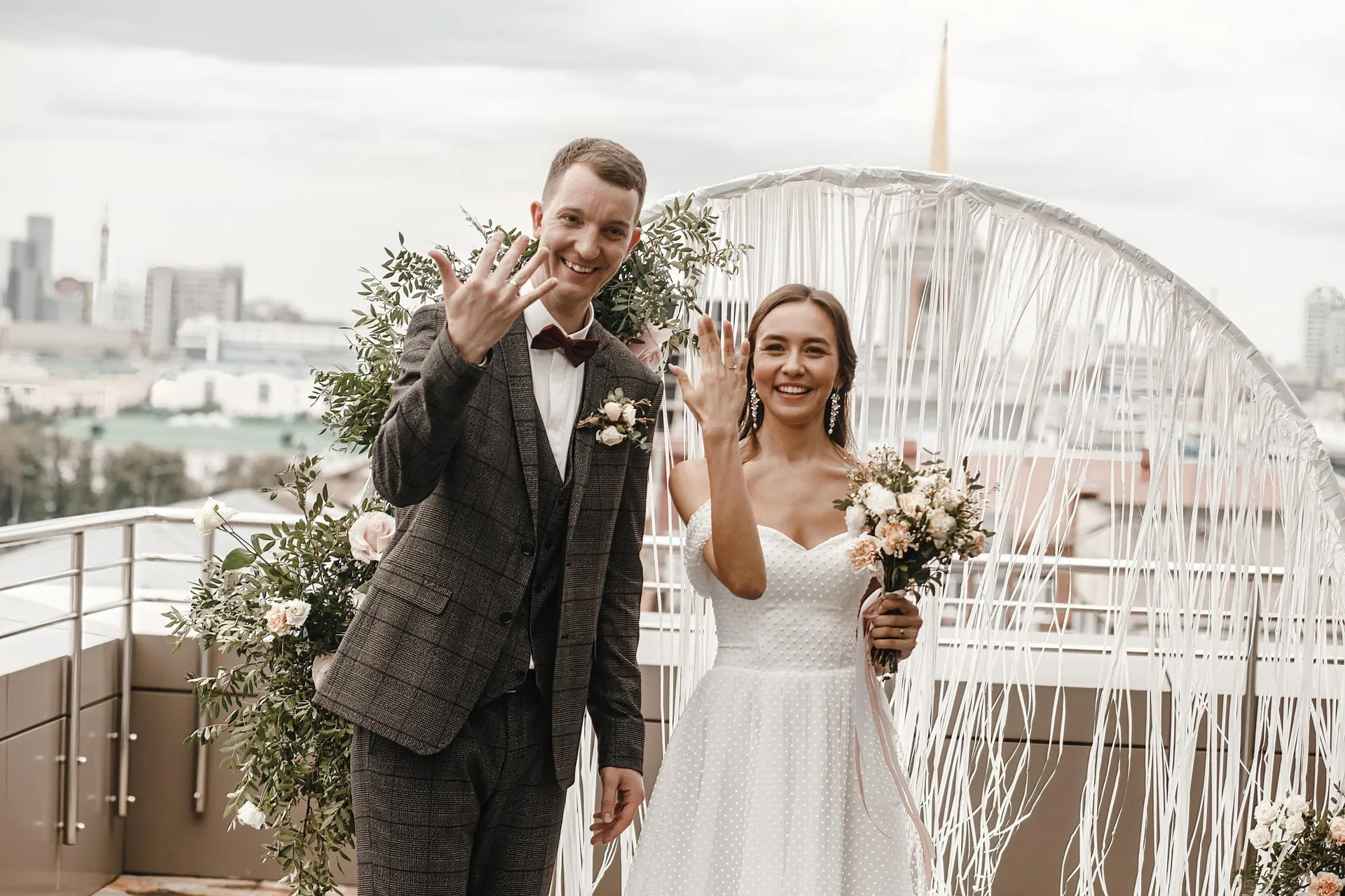 Wedding Stories from Yekaterinburg photographed by Anton Matveev