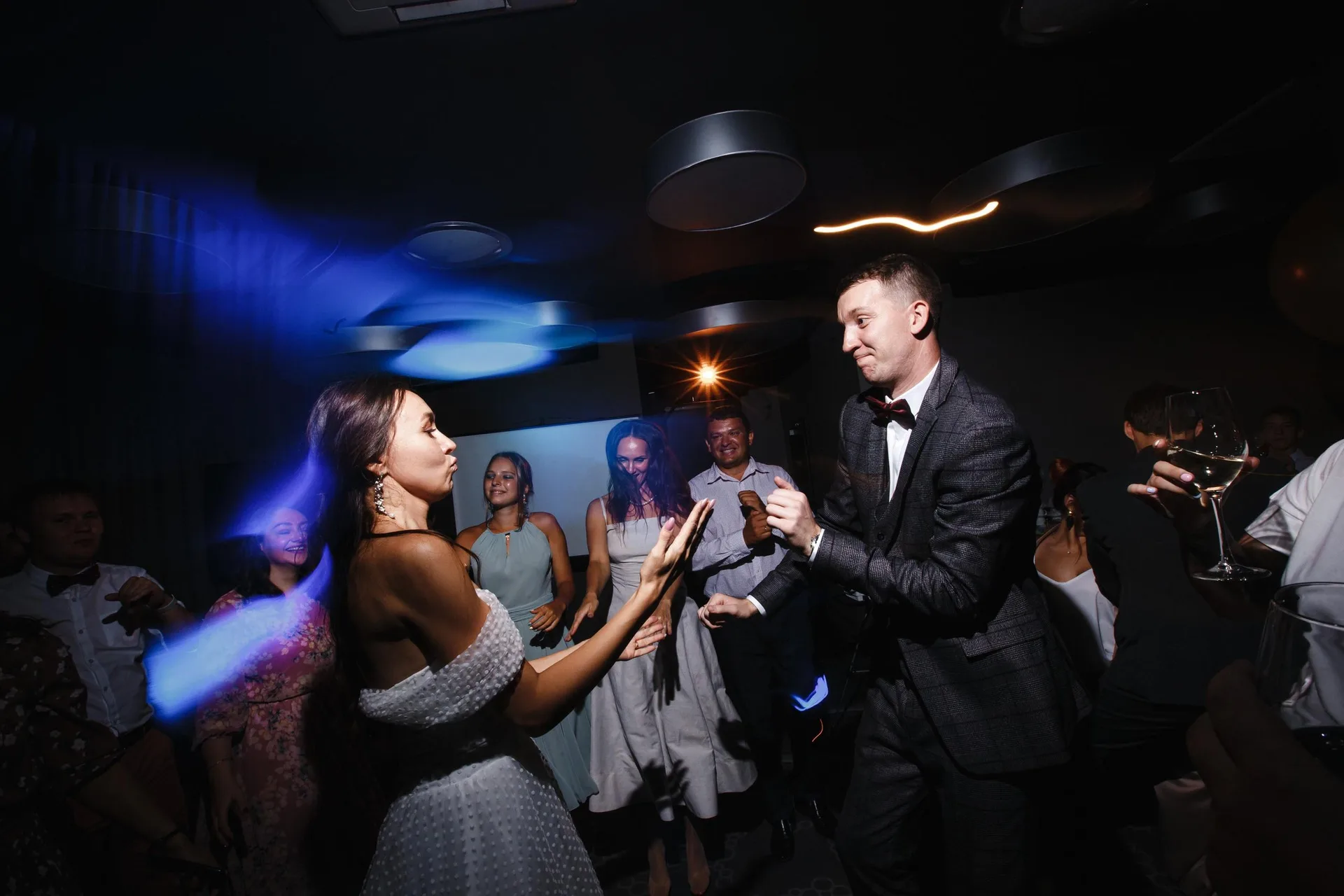 Wedding Stories from Yekaterinburg photographed by Anton Matveev