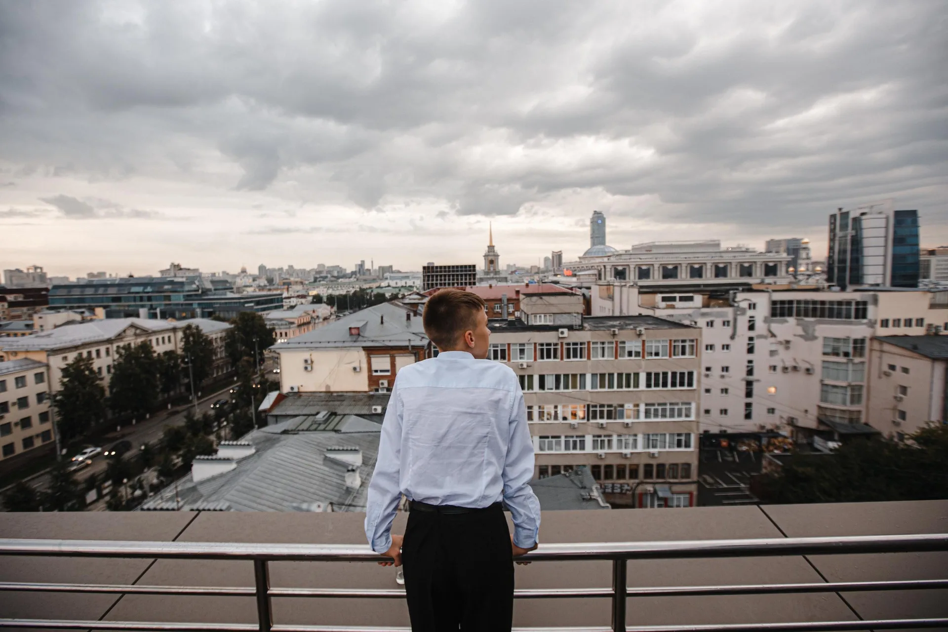 Wedding Stories from Yekaterinburg photographed by Anton Matveev
