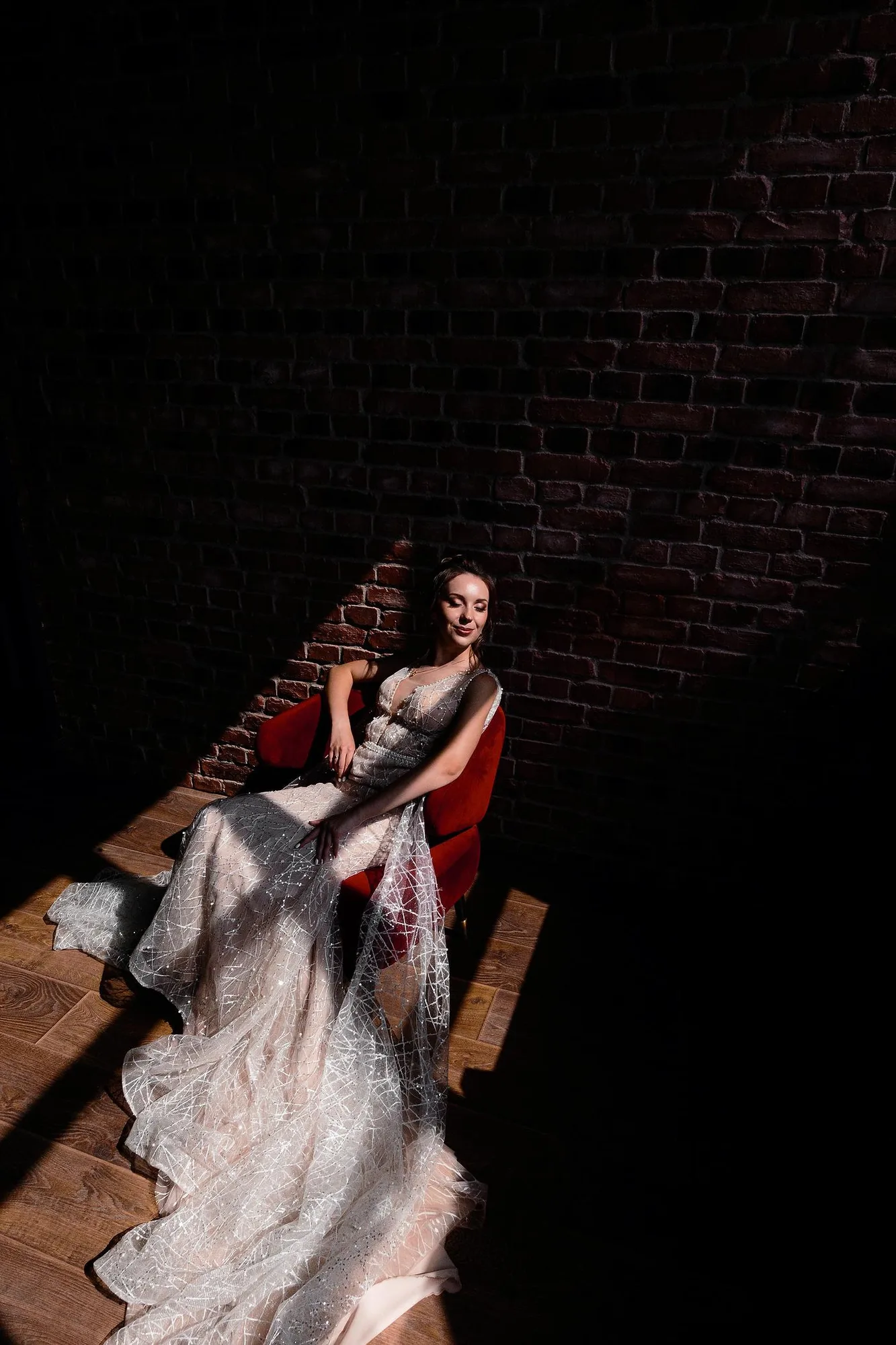 A Yekaterinburg Wedding photographed by Anton Matveev