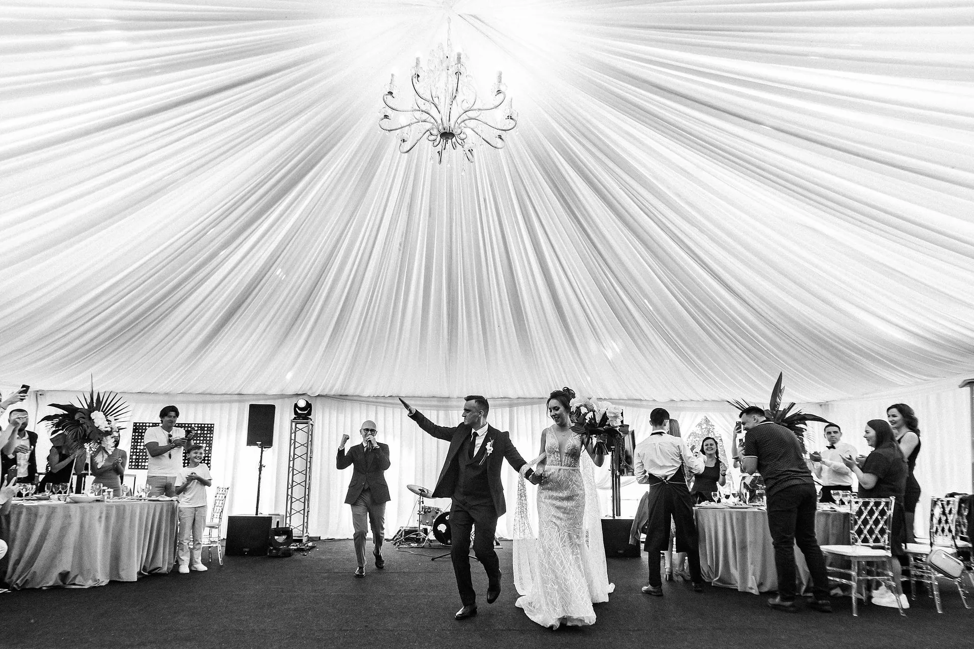 A Yekaterinburg Wedding photographed by Anton Matveev