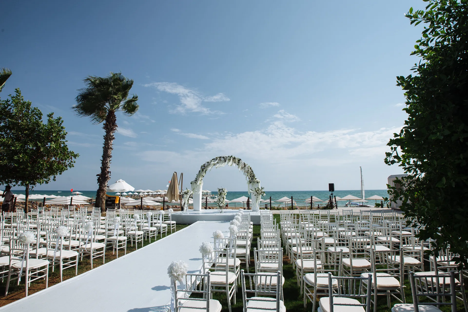 Yuri & Svetlana - A Wedding in Turkey photographed by Anton Matveev