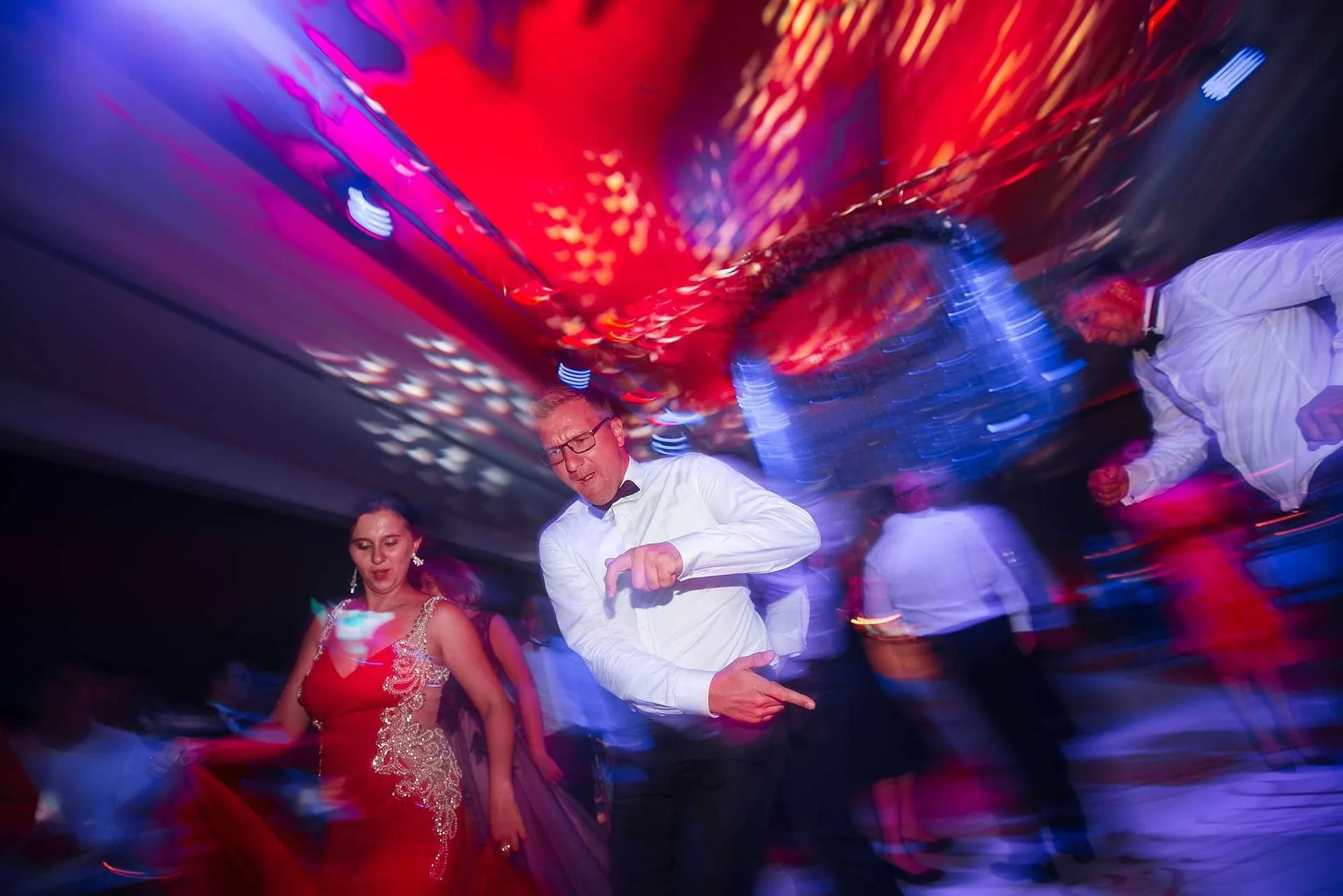 Yuri & Svetlana - A Wedding in Turkey photographed by Anton Matveev