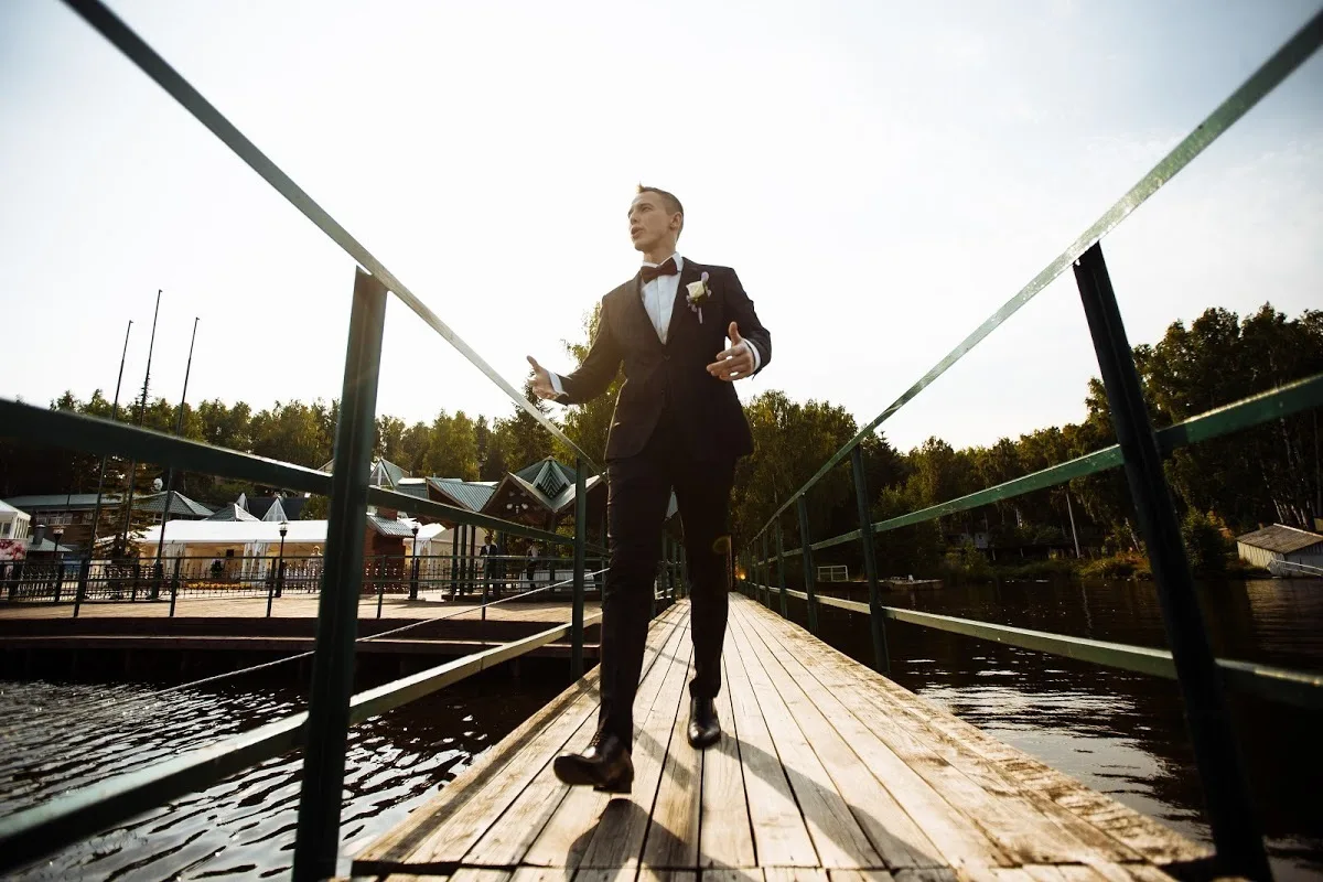 Zhenya & Nastya - A Saint Petersburg Wedding photographed by Anton Matveev
